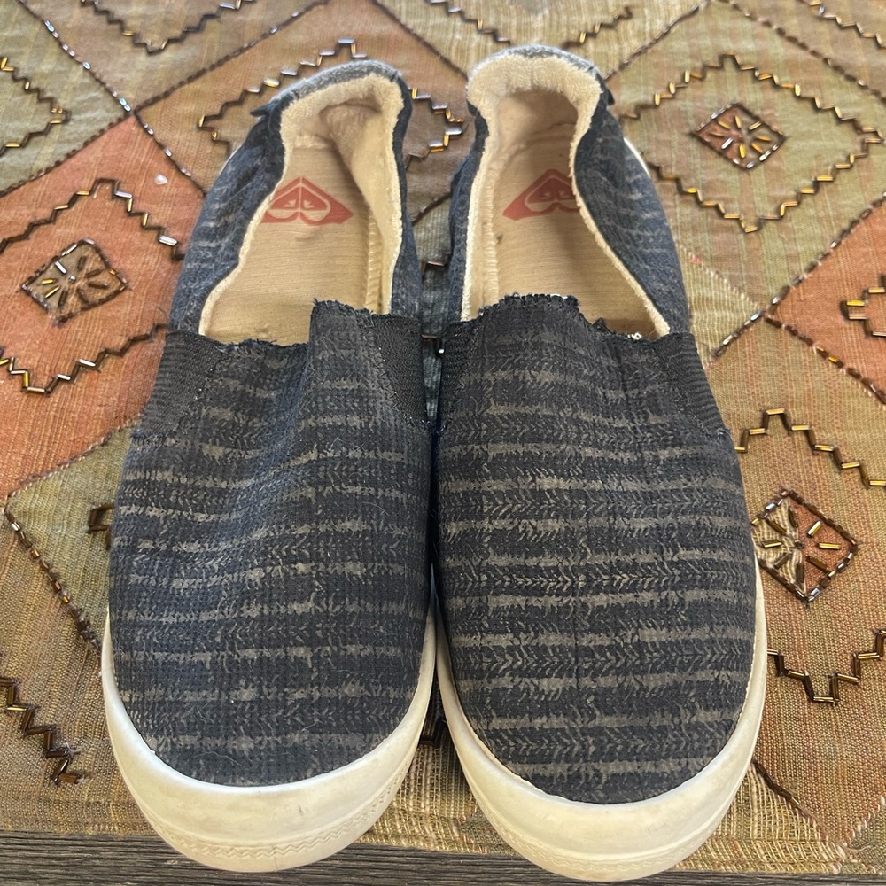 Roxy Black and Cream Slip-On Shoes